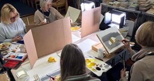 Introduction to Oil Painting Class taught by David Barber suitable for the beginner to the intermediate