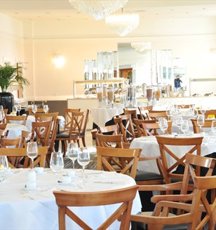 Saunton sands dining room
