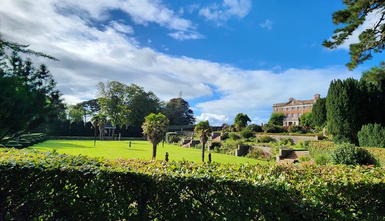 Tapeley Park Grounds and Gardens