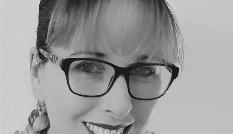 Evening of Mediumship with Nikki Kitt
