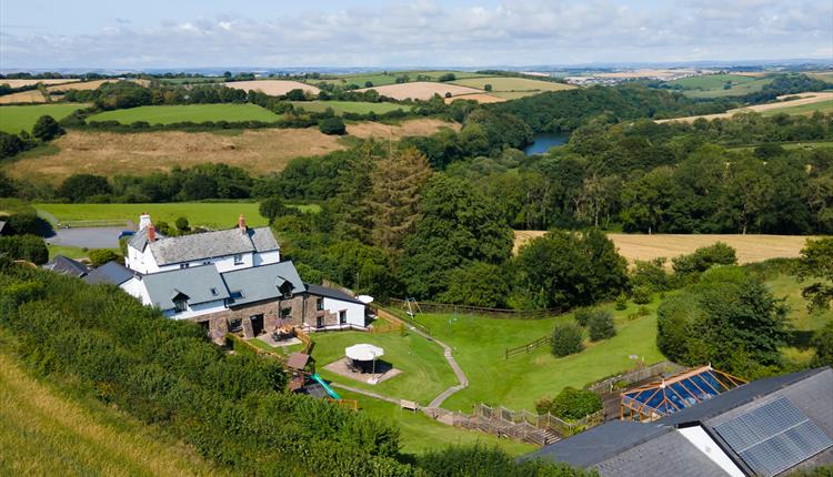 Robin Hill Farm Cottages