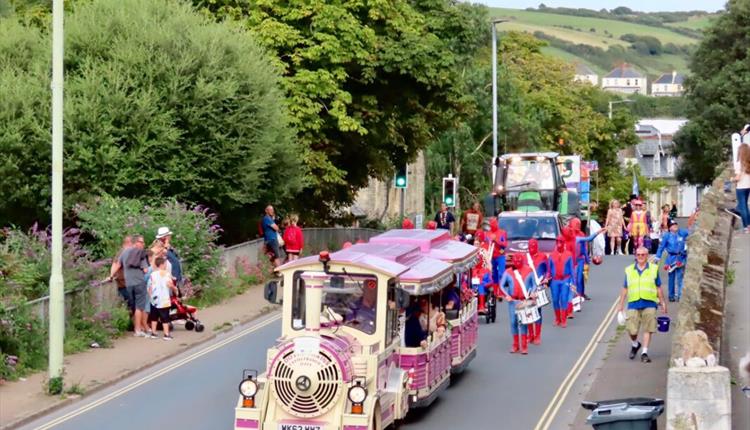 The Carnival Procession – An eclectic mix of floats will keep you entertained for an evening. This spectacular event raises monies for local charities
