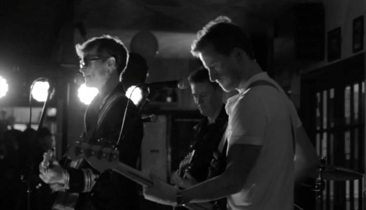 Live Music at The Red Barn
