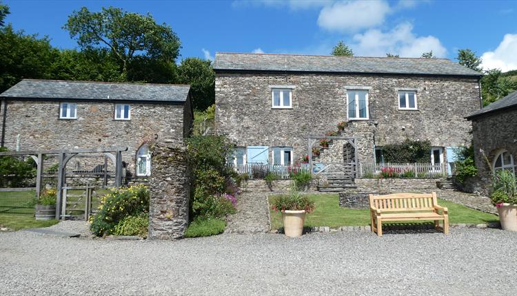 Nutcombe Holiday Cottages