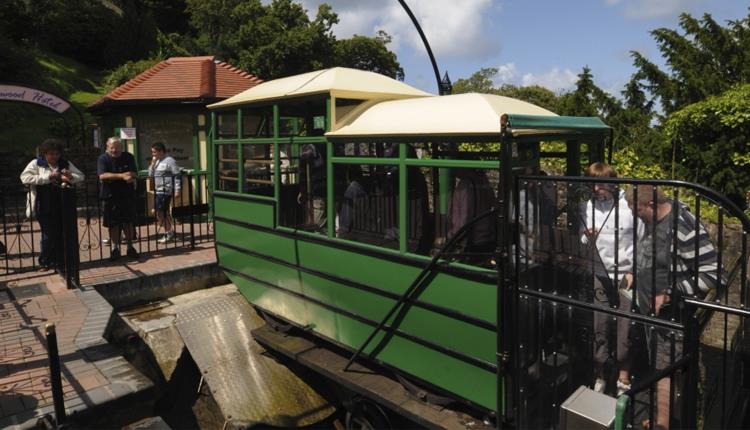 Lynton & Lynmouth Cliff Railway