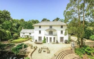outside view of Corffe House - Devon
